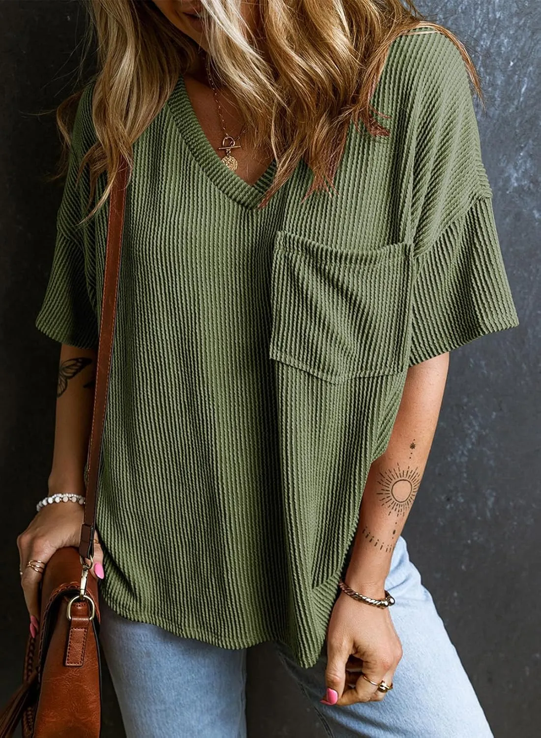 EVALESS Womens Summer Tops Oversized T Shirts Short Sleeve Blouses for Women Dressy Casual Work Outfits
