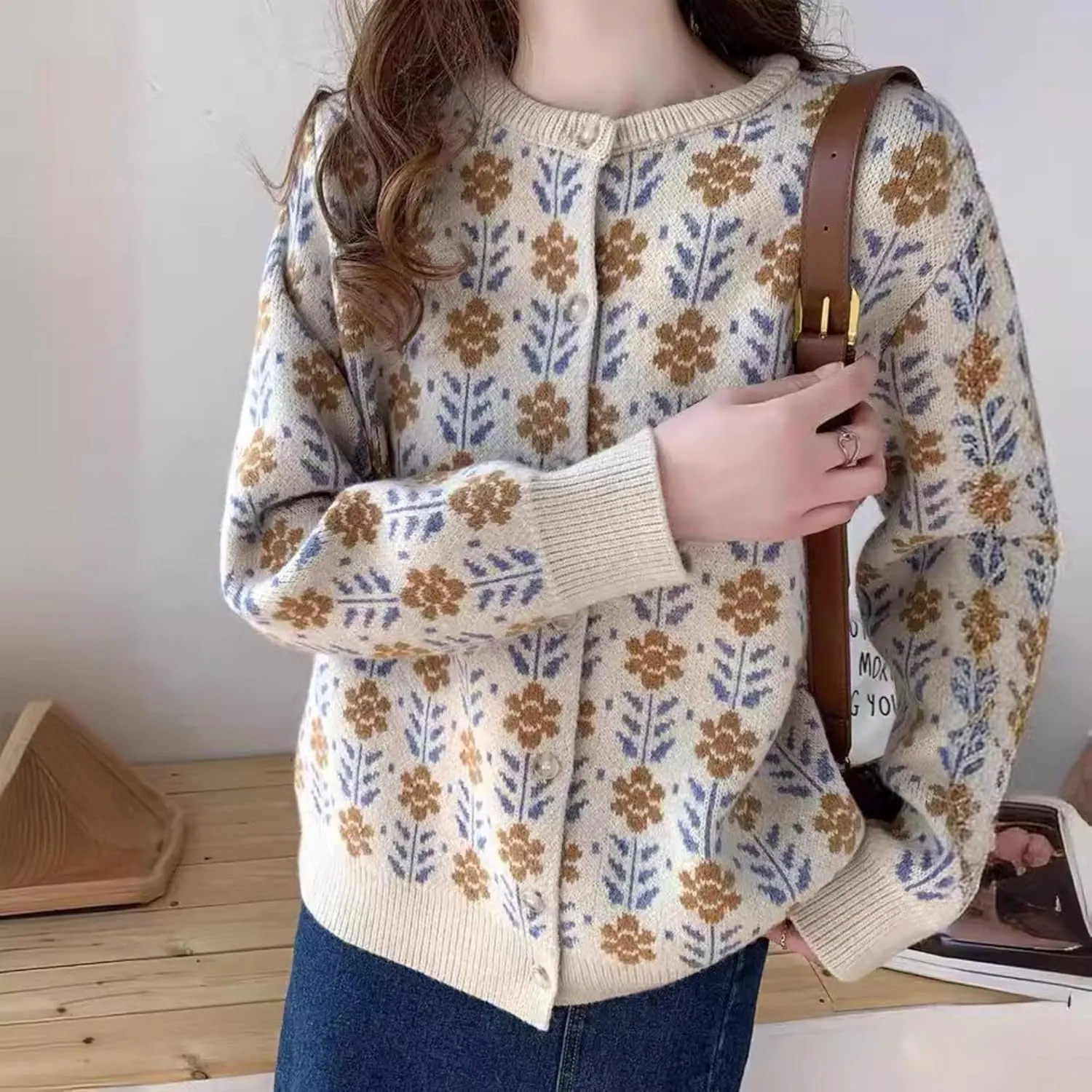 FindThy Womens Y2K Floral Print Cardigan Long Sleeve Crewneck Button Up Knit Sweater Cardigans