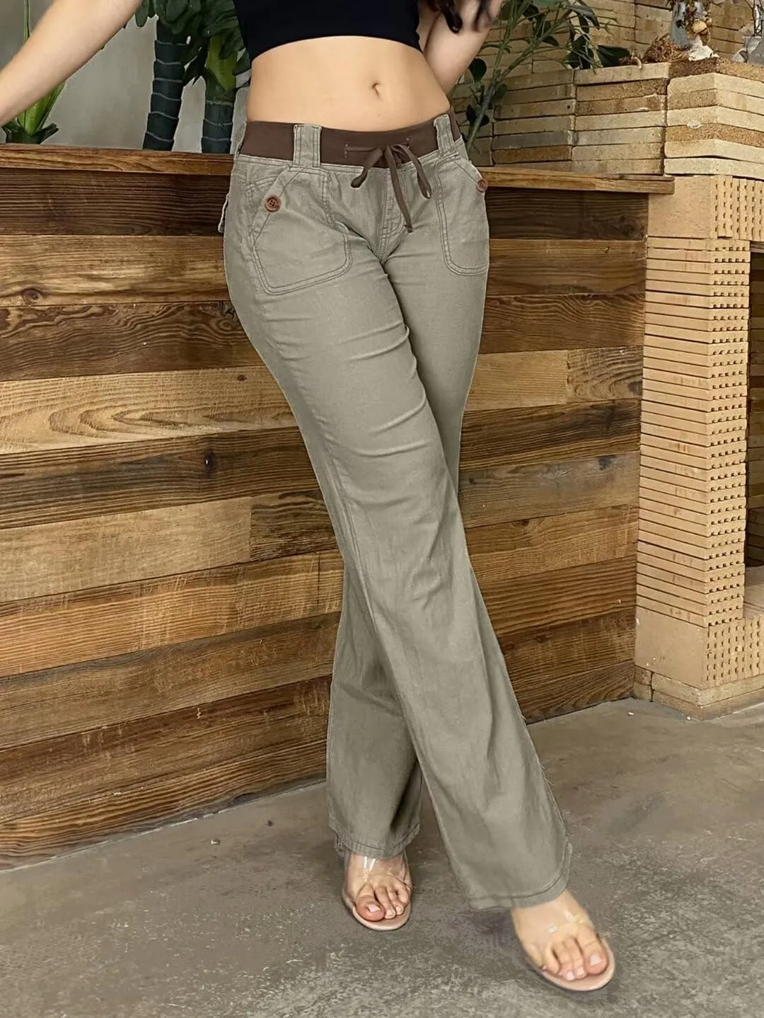 Flamingals Low Rise Cargo Wide Leg Pants for Women Drawstring Flap Pockets Y2K Bow Tie Casual Flare Pants