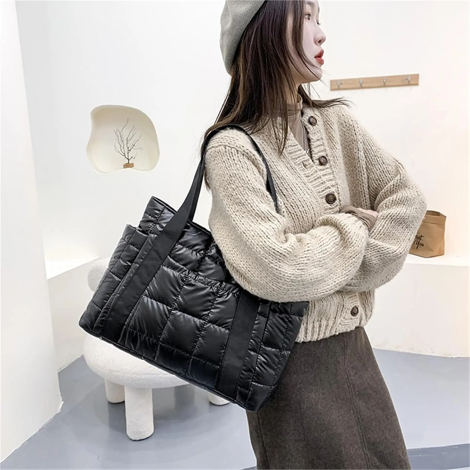 Winter Women's Shoulder Bag Leisure Car Sewn Down Bag Shopping Bag Women's Bag