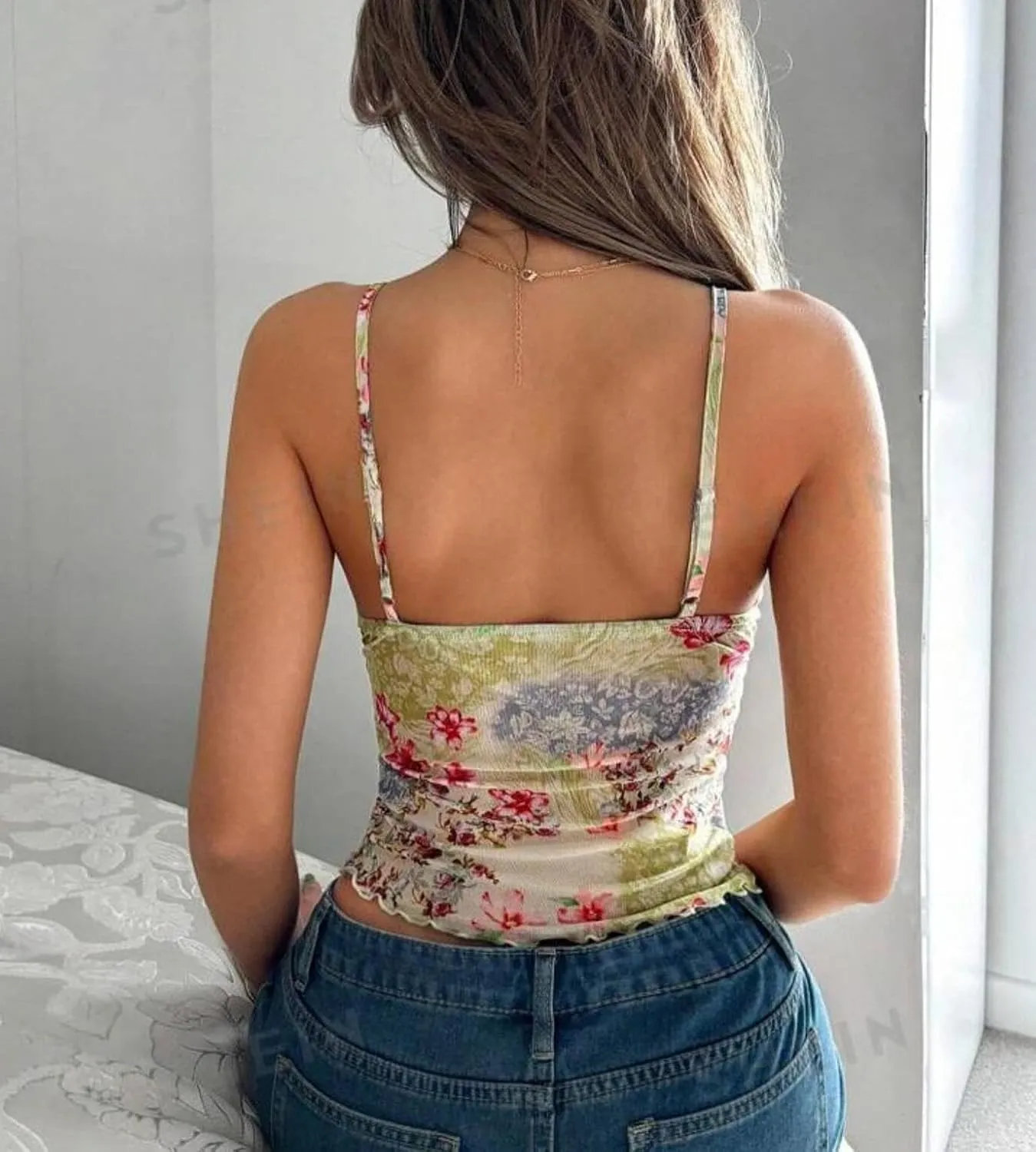 Women Floral Mesh Cami Crop Top Y2k V Neck Ruffle Spaghetti Strap Tank Tops Sexy Low Cut Going Out Camisole