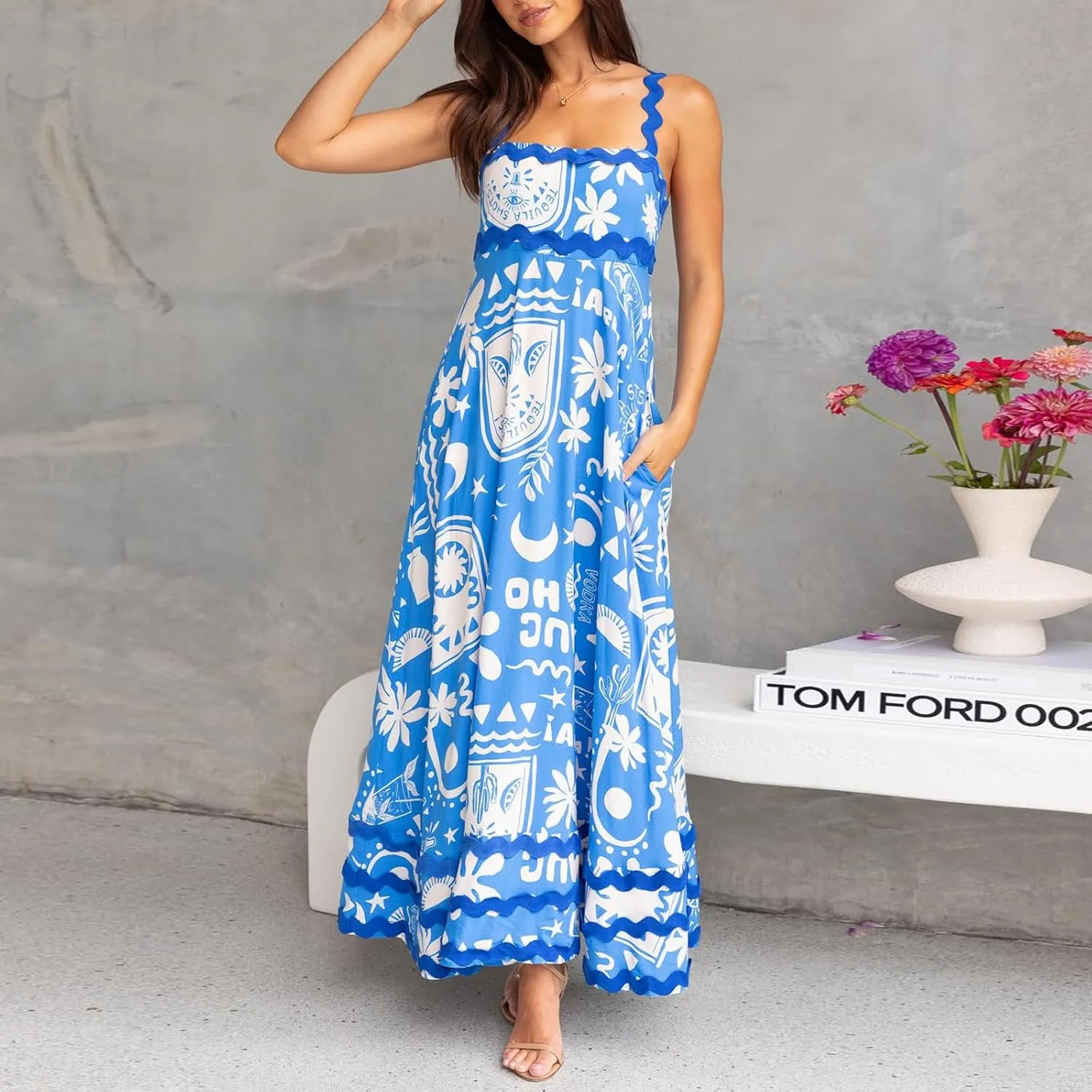 Women's 2024 Summer Boho Spaghetti Straps Sleeveless Backless Sundress Flowy Smocked Swing A Line Midi Dress
