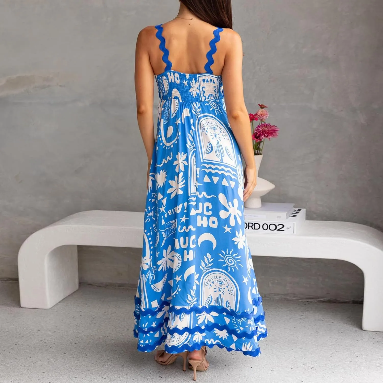 Women's 2024 Summer Boho Spaghetti Straps Sleeveless Backless Sundress Flowy Smocked Swing A Line Midi Dress